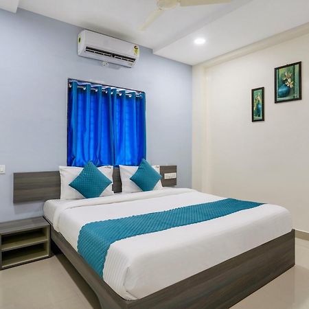 The Balcony Suites Hyderabad Eksteriør billede