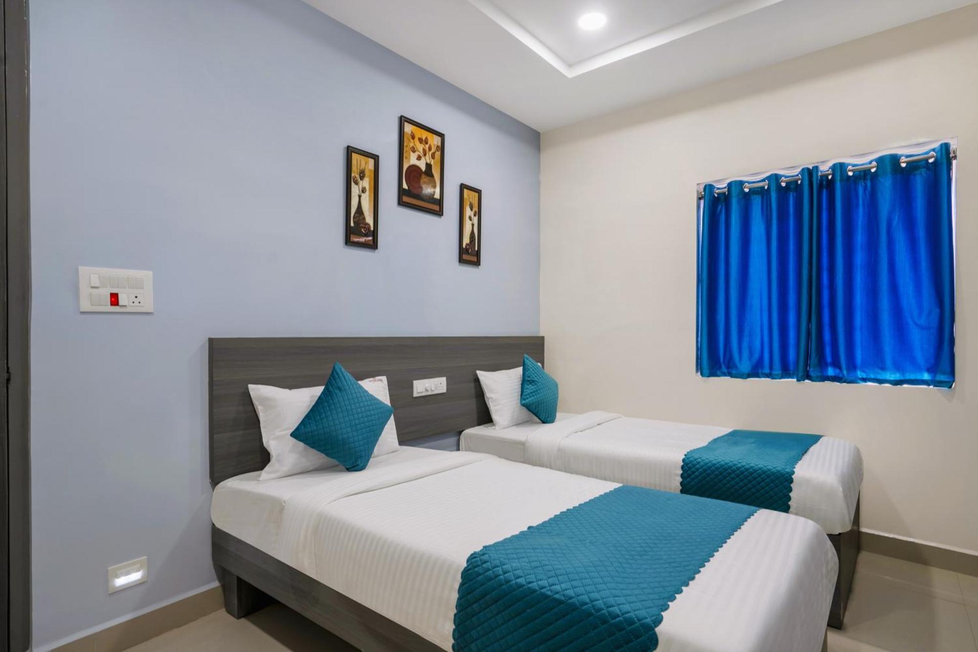 The Balcony Suites Hyderabad Eksteriør billede