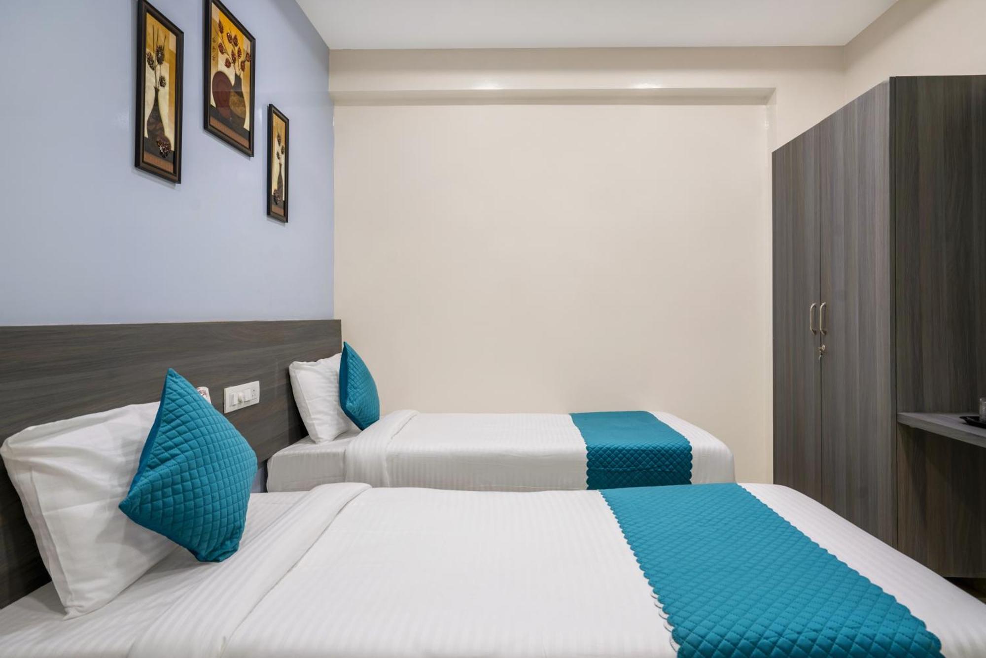 The Balcony Suites Hyderabad Eksteriør billede