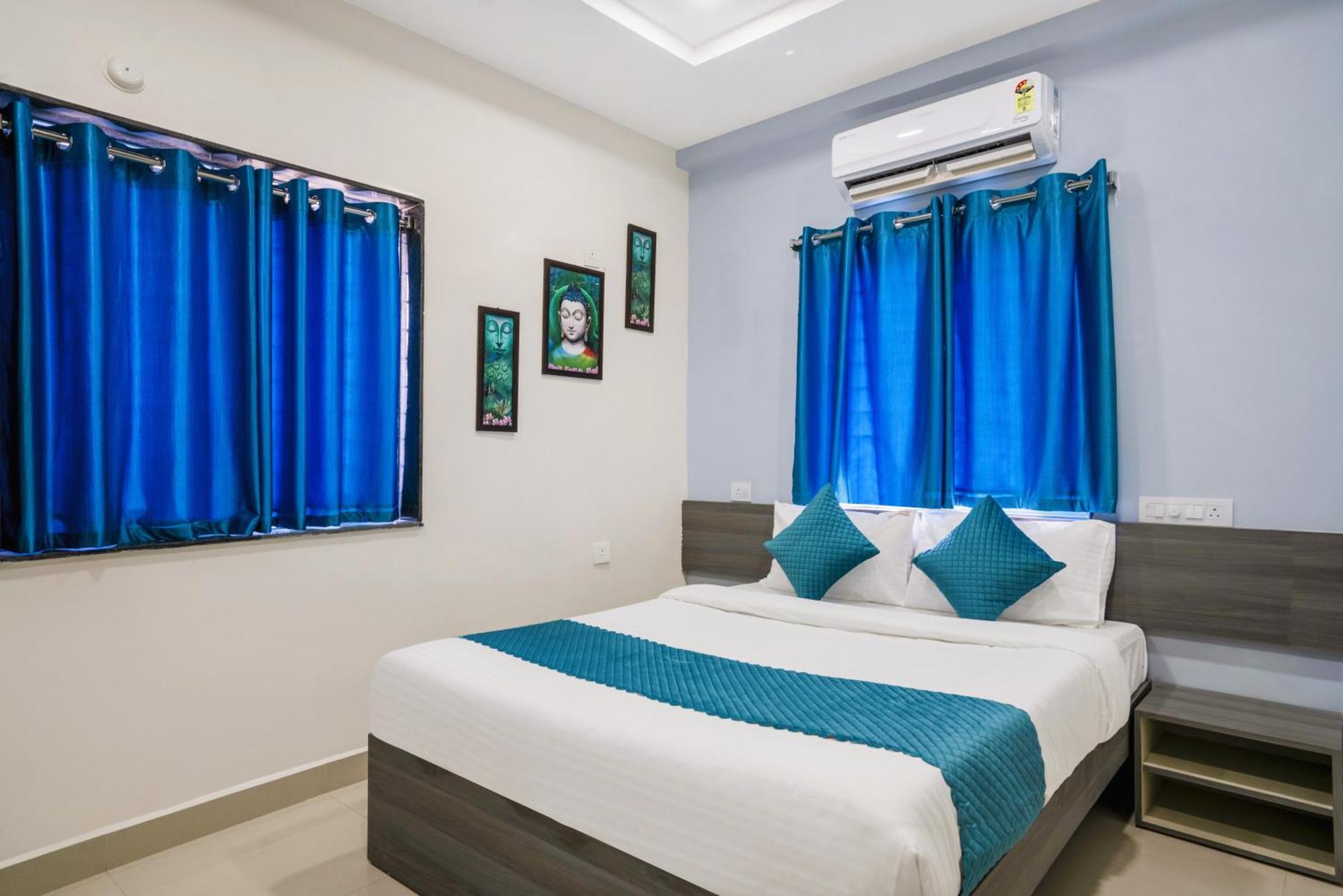 The Balcony Suites Hyderabad Eksteriør billede